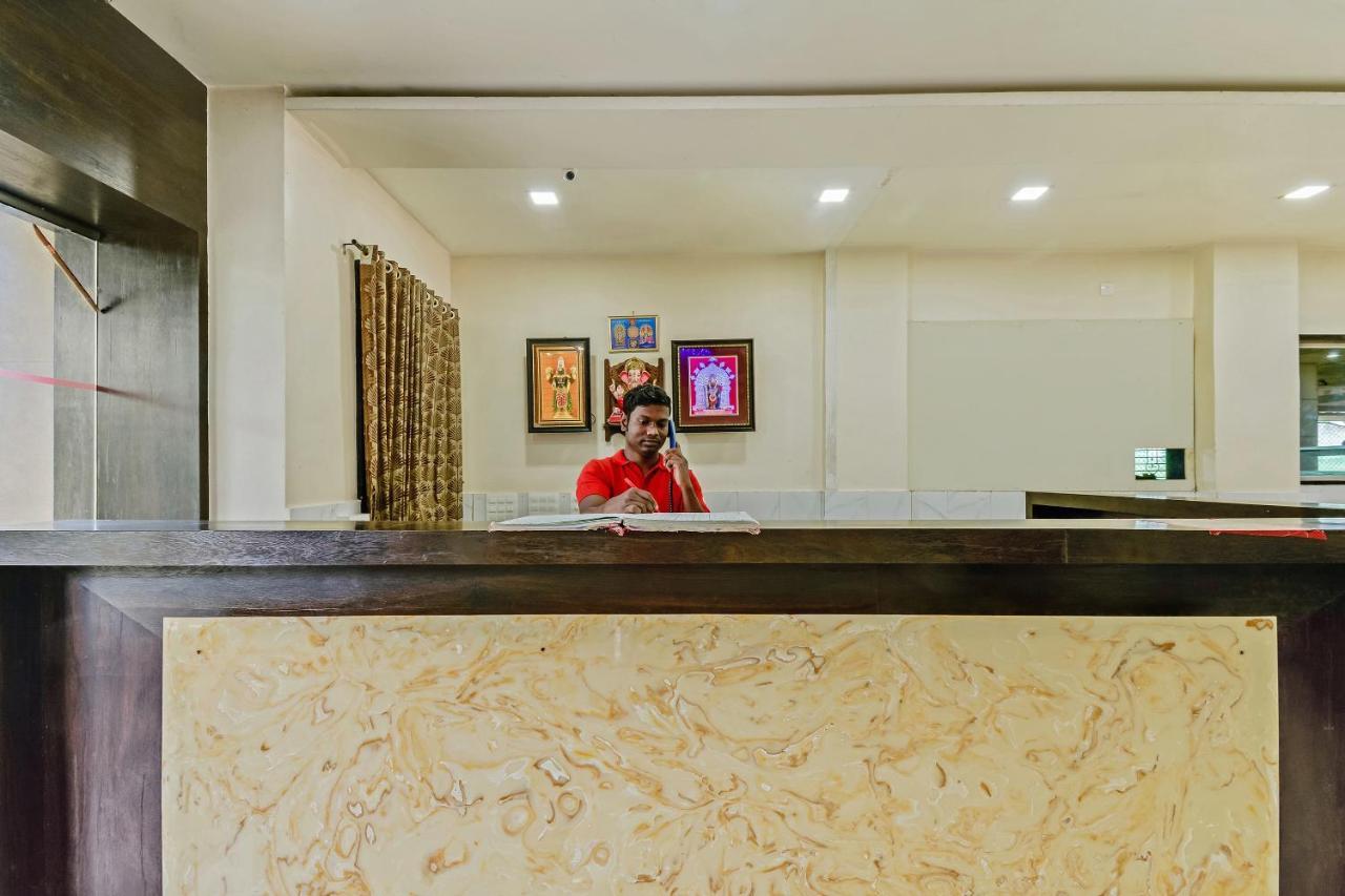 Oyo 48352 Hotel Bhagyalaxmi Kala Экстерьер фото