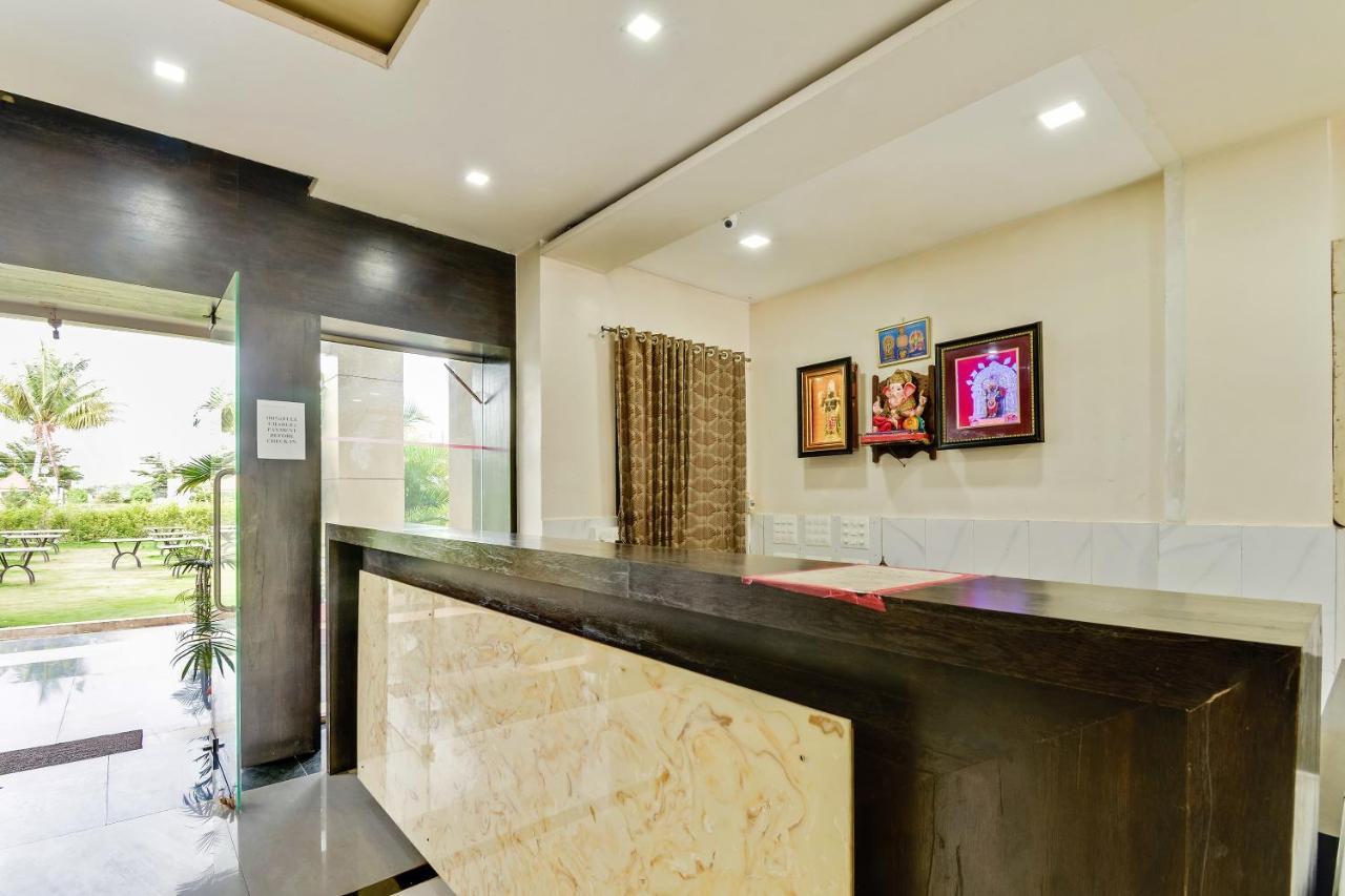 Oyo 48352 Hotel Bhagyalaxmi Kala Экстерьер фото